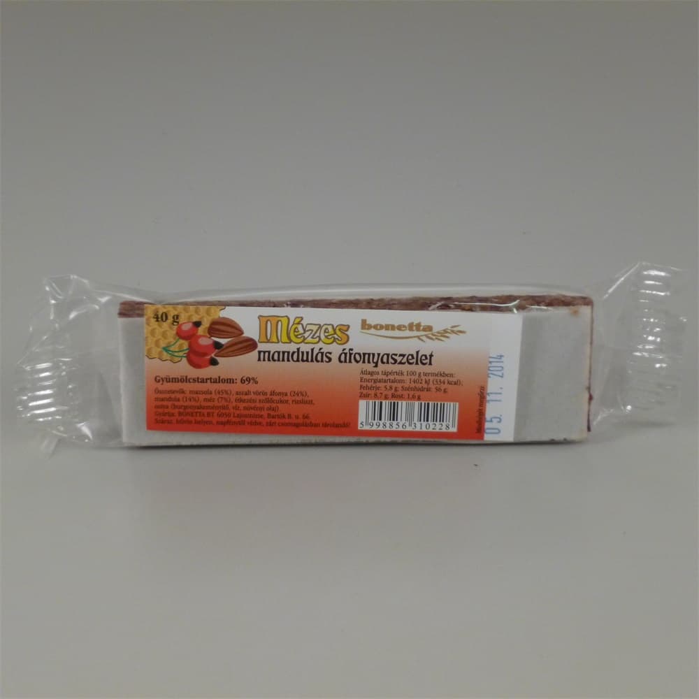 Bonetta čučoriedková tyčinka s medovými mandľami 40 g