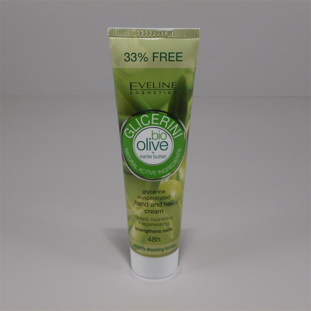 Eveline Cosmetics Vyživujúci krém na ruky a nechty s olivou a bambuckým maslom 100 ml - 38732